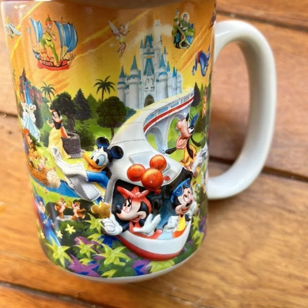 Disney coffe MUG Mickey disneyland grandma 3 D relief 14 oz